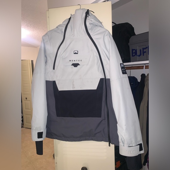 Size Large Insulated Soft Green Montec Snow Jacket - Picture 4 of 5